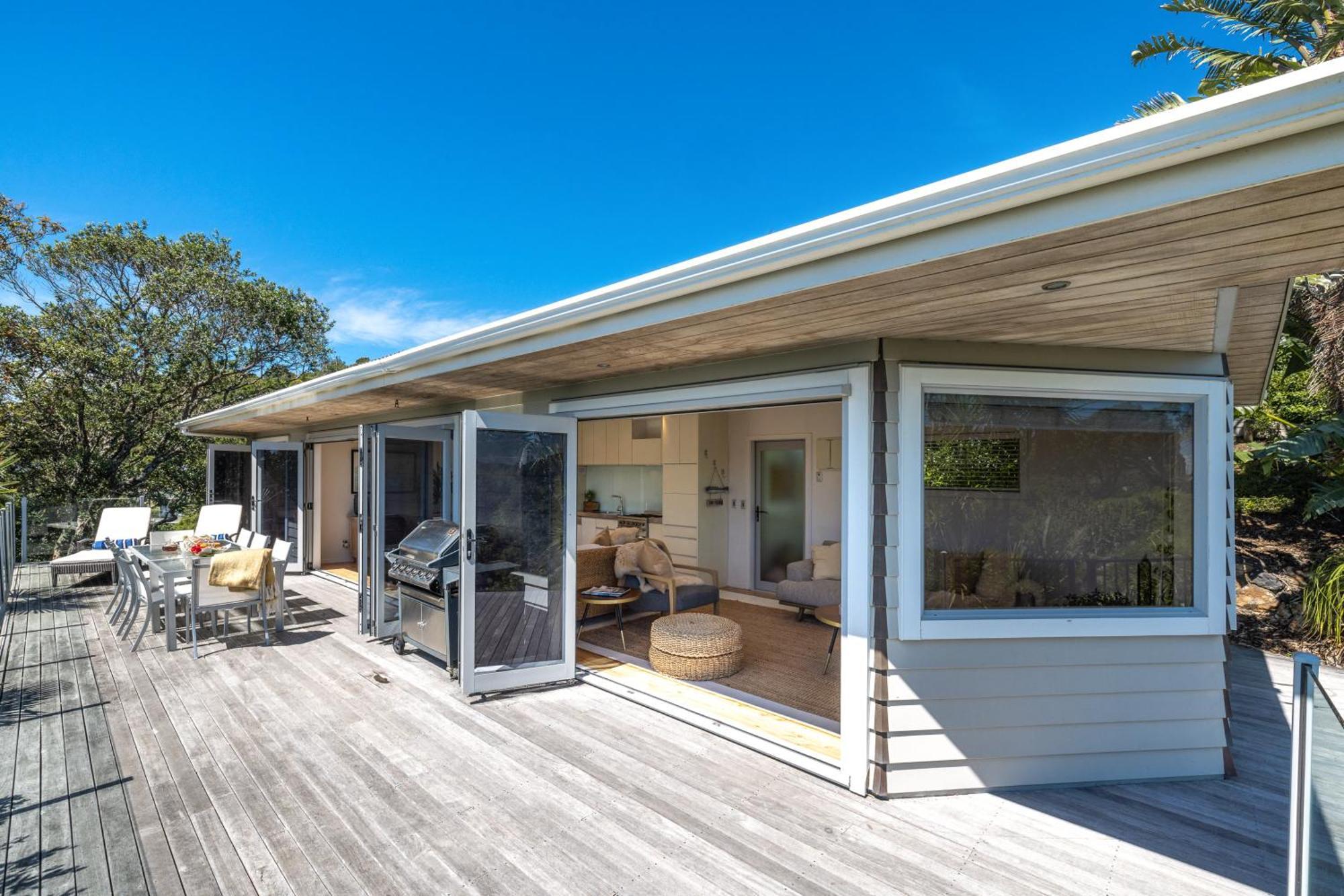 Tawa Cottage - Coast & Country Oneroa 外观 照片