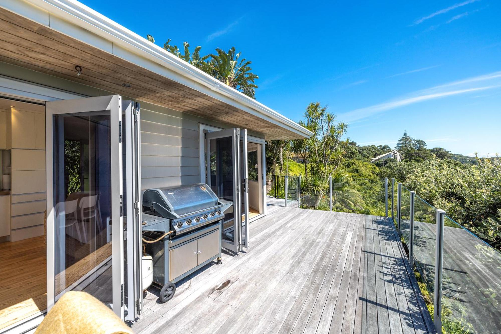 Tawa Cottage - Coast & Country Oneroa 外观 照片