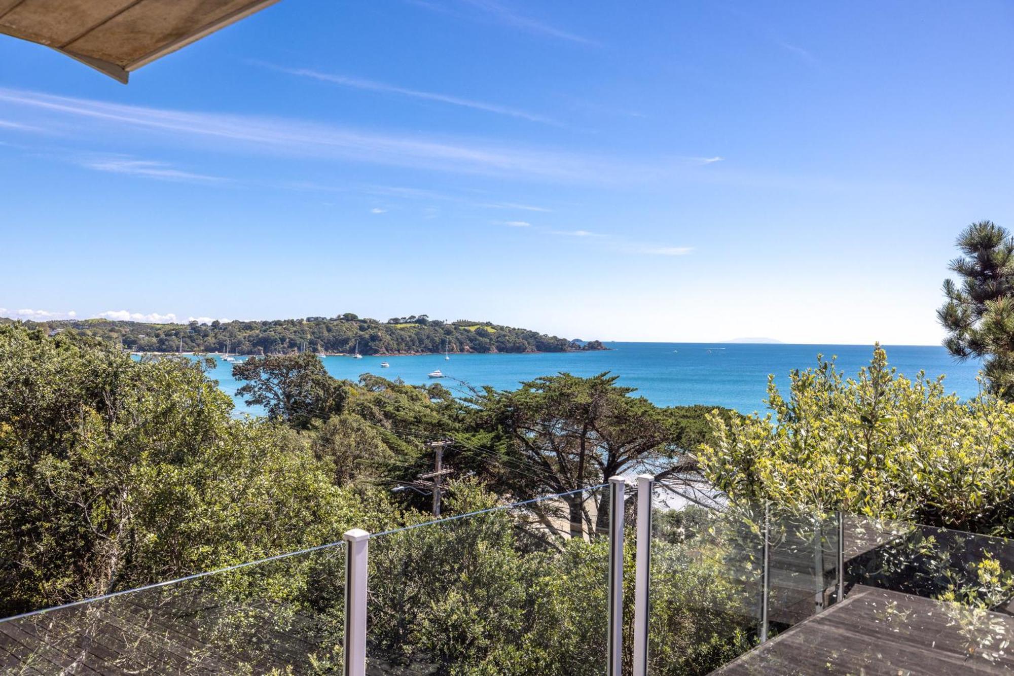 Tawa Cottage - Coast & Country Oneroa 外观 照片